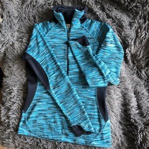 Blue/grey Columbia pullover